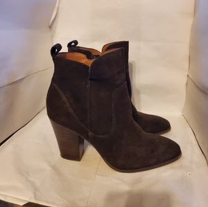 Donald J. Pliner Shoes, size 9